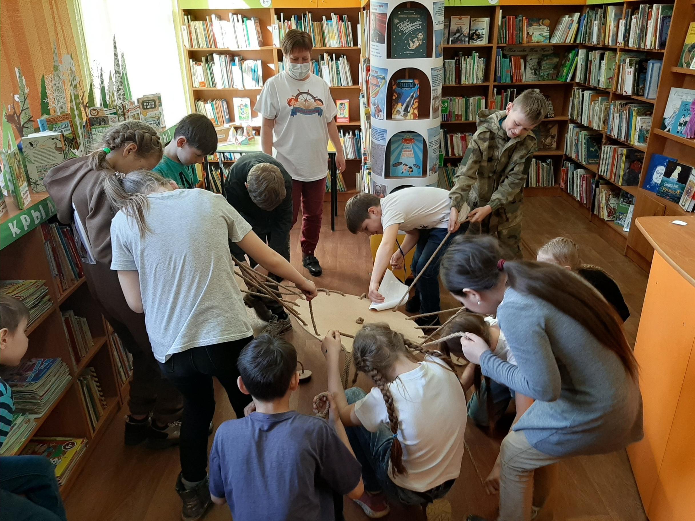 АСТРОНОМИЧЕСКИЙ УРОК «НА ЗЕМНЫХ И ЗВЁЗДНЫХ ОРБИТАХ»