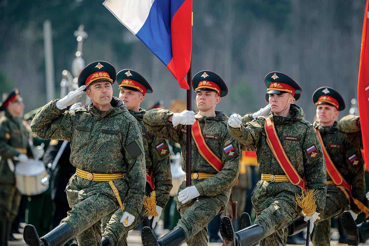 ВОЕННО-ПАТРИОТИЧЕСКАЯ ИГРА «НАШЕЙ АРМИИ ГЕРОИ»